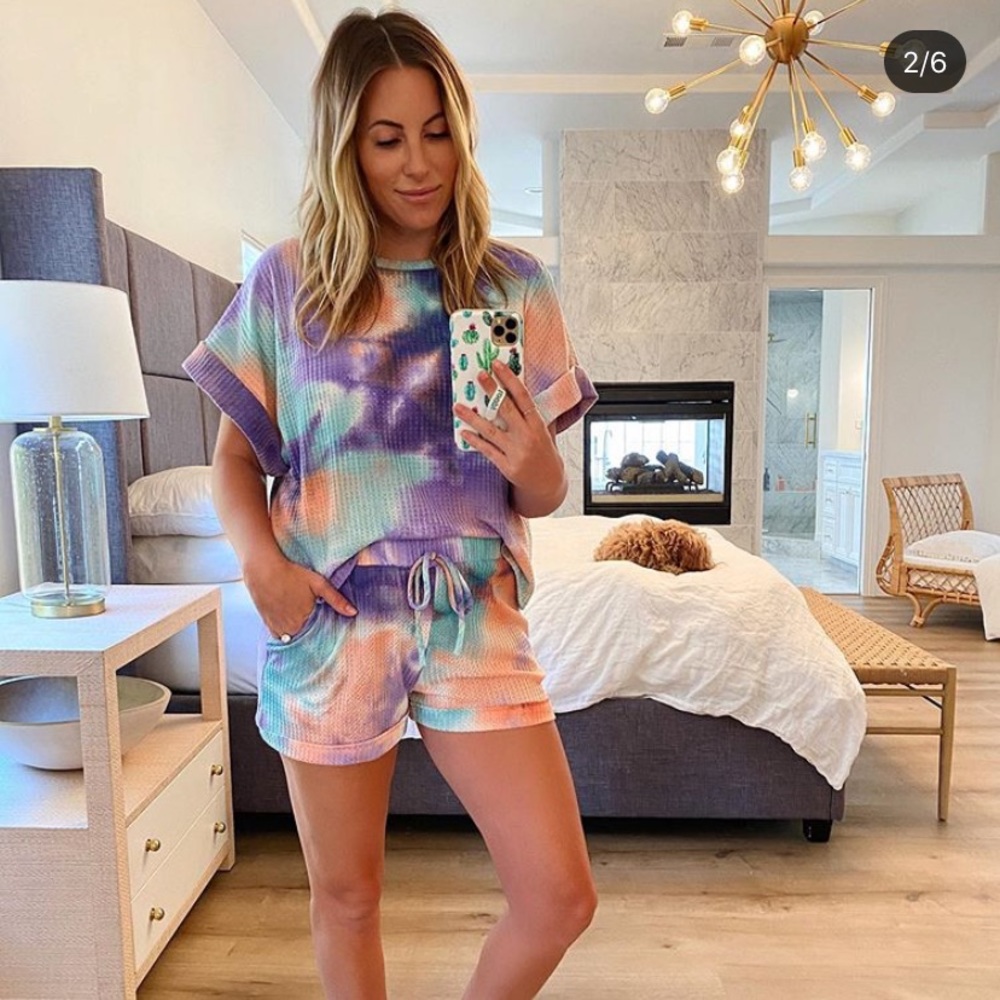 VICI Tie-dye Knitted Short Set